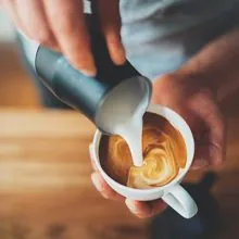 Koffie tijdens een kennismakingsgesprek